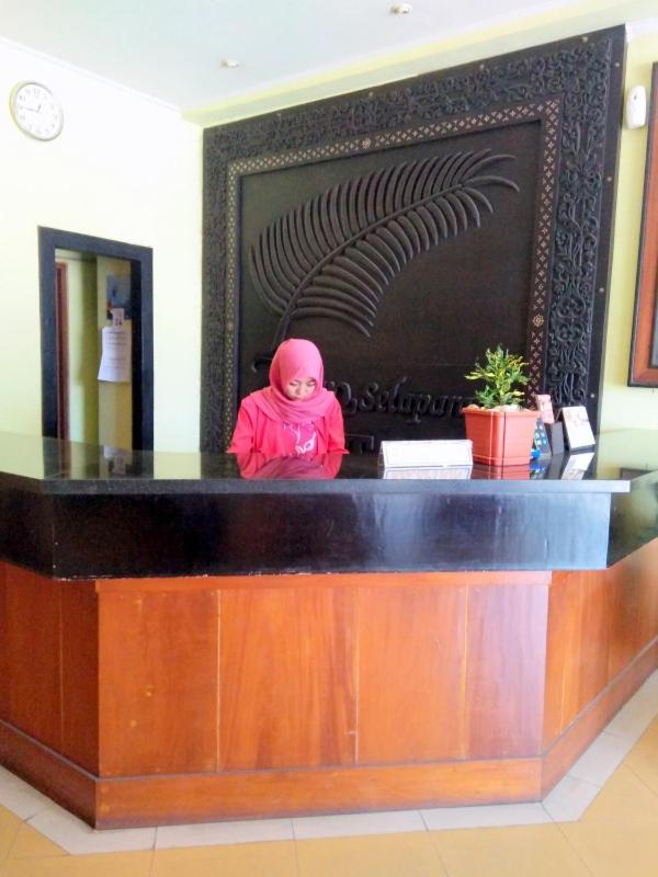 Hotel Zaitun Selaparang Lombok Exterior foto